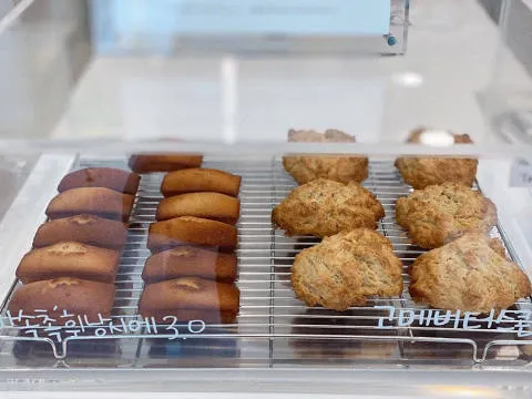 CAFE ONU 럭키백 사진